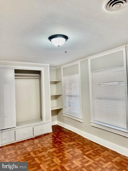 apt-207-27 E Main St, WESTMINSTER, MD, 21157-5081 | Card Image