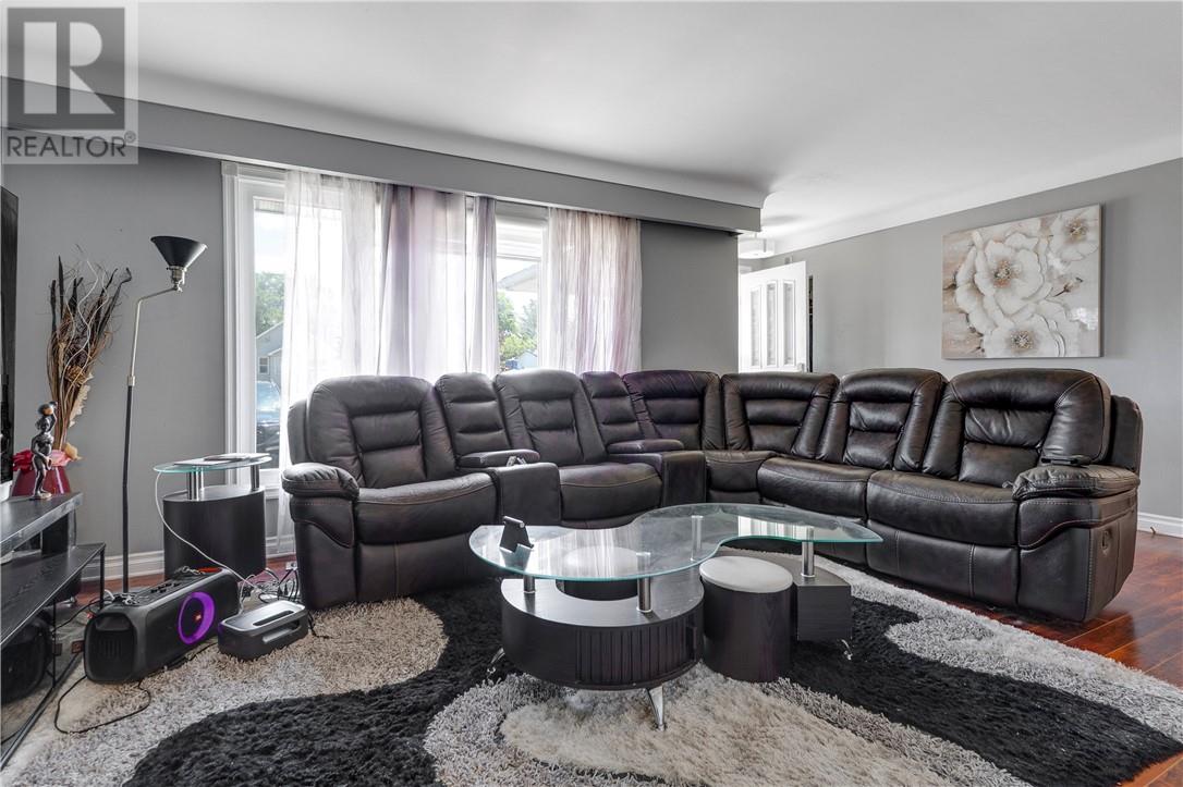 Residential in Greater Sudbury 5