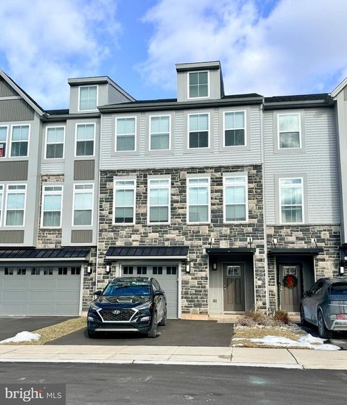 44 Independence Ct, Perkasie, PA, 18944-1637 | Card Image