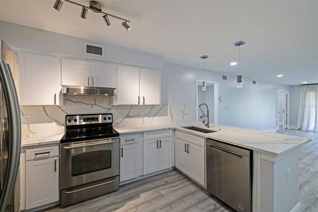 APT-3158 - 5020 Mill Pond Rd, Condo with 3 bedrooms, 3 bathrooms and null parking in WESLEY CHAPEL FL | Image 12