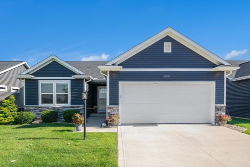 2010 Newbury Cir, Goshen, IN, 46526-1903 | Card Image