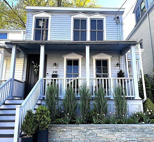 238 Allen St, Hudson, NY, 12534-2107 | Card Image