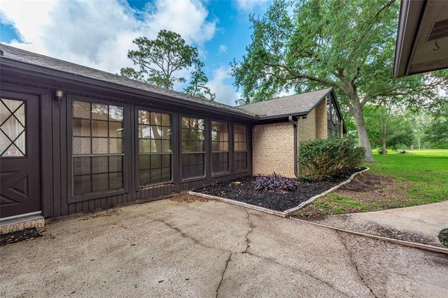 1420 Avenue L, House other with 4 bedrooms, 5 bathrooms and 2 parking in Santa Fe TX | Image 25