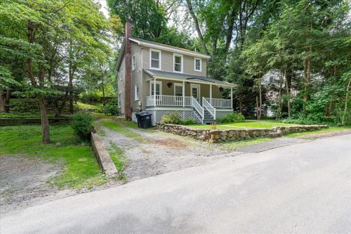 2 Congdon Ln, Katonah, NY, 10536-2182 | Card Image
