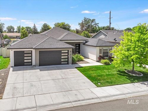 957 Birchton Loop, Twin Falls, ID, 83301-4783 | Card Image