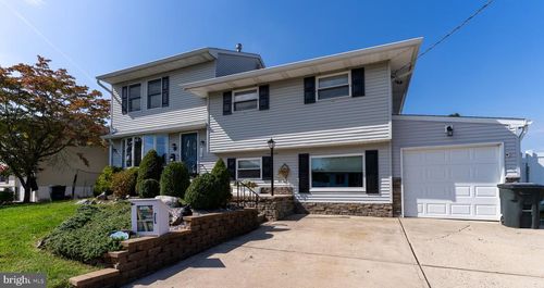 19 Duncan Dr, Hamilton, NJ, 08690-3107 | Card Image