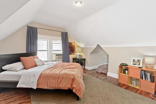 Bedroom 3 - unit 829 | Image 51