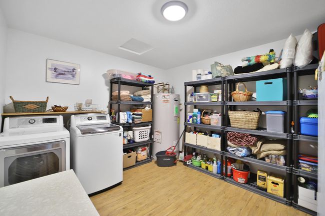 Main Floor Laundry | Image 39