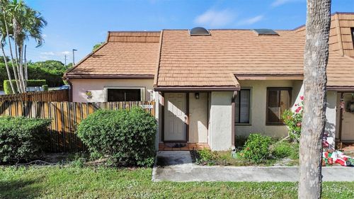 d-4252 Palm Bay Cir, West Palm Beach, FL, 33406-9085 | Card Image