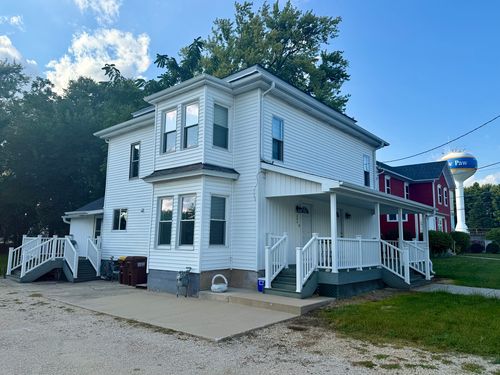 244 Peru St, Paw Paw, IL, 61353-8917 | Card Image