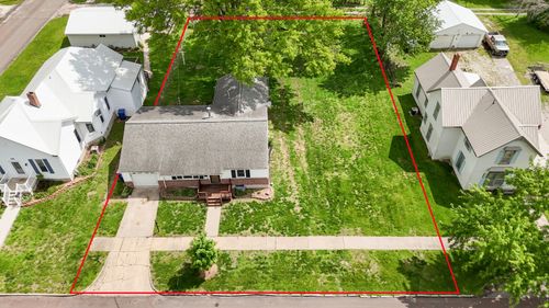 316 Macon St, Brookfield, MO, 64628-1711 | Card Image