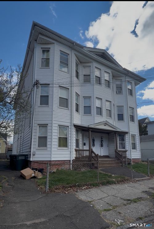 120 Rennell St, Bridgeport, CT, 06604-5331 | Card Image