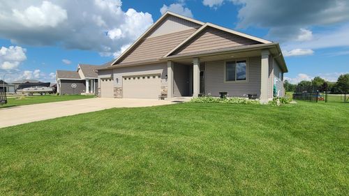 1302 18th Dr Ne, Austin, MN, 55912-2380 | Card Image