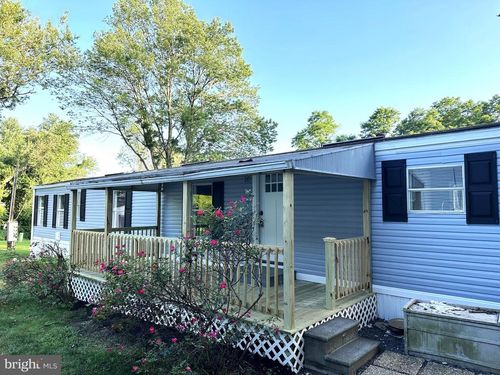 20 Maplewood Drive, COATESVILLE, PA, 19320 | Card Image