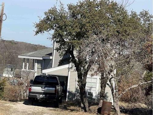 130 Lakeview Trl, Weatherford, TX, 76087-7538 | Card Image