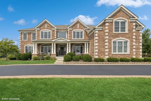 28 Shenandoah Cir, South Barrington, IL, 60010-9442 | Card Image