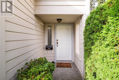 50 - 1287 Verdier Ave, Townhouse with 3 bedrooms, 3 bathrooms and null parking in Brentwood Bay BC | Image 3