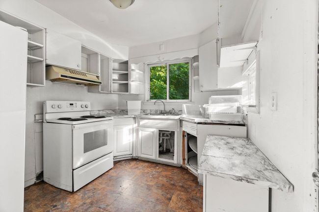 413 Wiebke St, House other with 2 bedrooms, 1 bathrooms and null parking in Fort Wayne IN | Image 7