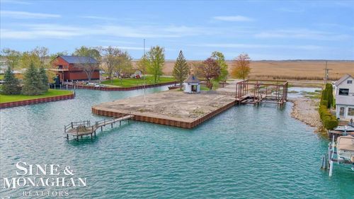 6075 Green Dr, Harsens Island, MI, 48028-9529 | Card Image