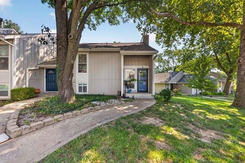 5725 N Oregon Ave, Kansas City, MO, 64151-2641 | Card Image