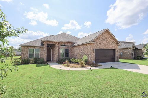 110 Gwendolyn Ave, Perry, GA, 31069-1119 | Card Image