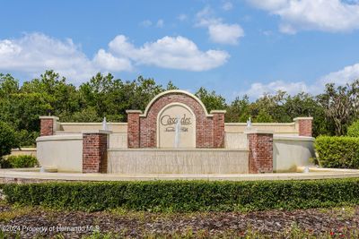 Cascade-at-Southern-Hills-front entrace | Image 3