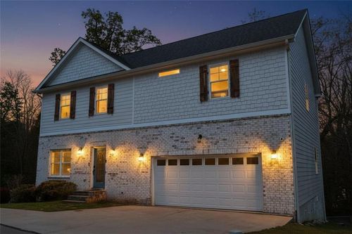 201 Wilhelmina Dr, Austell, GA, 30168-6912 | Card Image