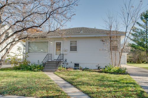 614 16th St N, Moorhead, MN, 56560-2109 | Card Image