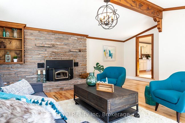 90 Edgewater Rd, House other with 3 bedrooms, 3 bathrooms and 8 parking in Wasaga Beach ON | Image 7