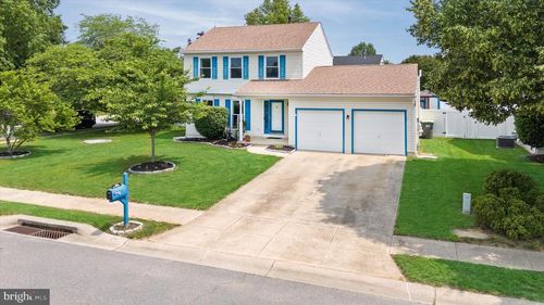 123 E Violette Dr, NEW CASTLE, DE, 19720-7613 | Card Image