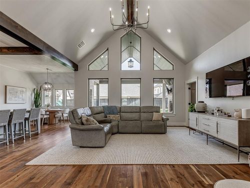 13204 Knight Island Dr, Oklahoma City, OK, 73142-8608 | Card Image