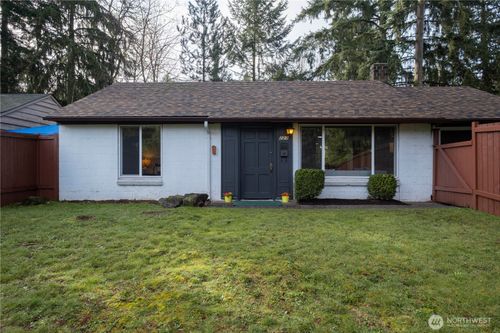 223 Ne 175th Street, Shoreline, WA, 98155 | Card Image