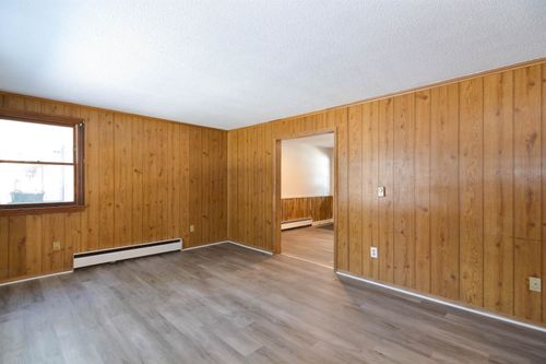 3 Holly Ln, Londonderry, NH, 03053-3741 | Card Image