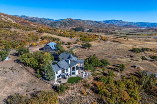44300 Diamondback Way, Steamboat Springs, CO, 80487-9128 | Card Image