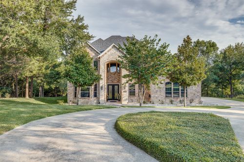 1559 Cypress Bend Dr, Cedar Hill, TX, 75104-6918 | Card Image