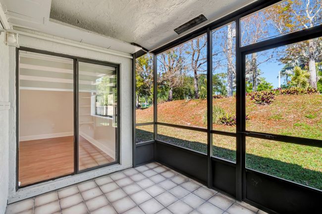 46 Seminole Ct E, Townhouse with 3 bedrooms, 2 bathrooms and null parking in Royal Palm Beach FL | Image 36