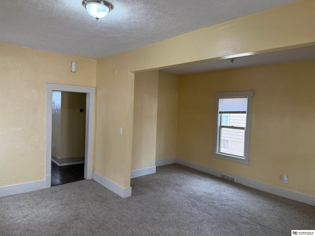 5906 N 34 Th St, House other with 3 bedrooms, 2 bathrooms and null parking in Omaha NE | Image 4