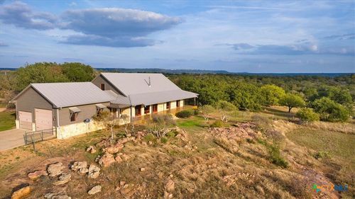 1250 Rocky Hollow Dr, Burnet, TX, 78611-4121 | Card Image