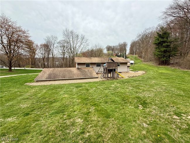83 Oneida Trl, House other with 3 bedrooms, 2 bathrooms and null parking in Malvern OH | Image 7