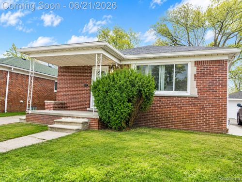 7140 Iowa St, Hamtramck, MI, 48212-1426 | Card Image