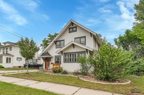 912 Fulton St, Rapid City, SD, 57701-3553 | Card Image