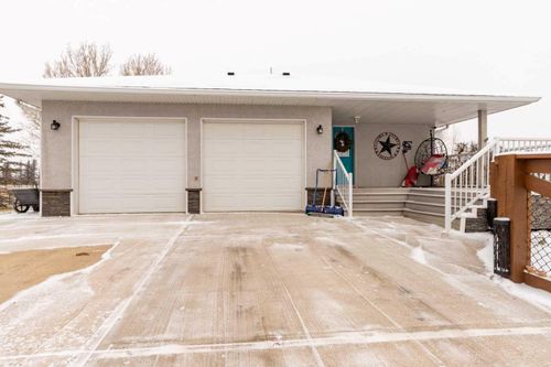 84053 Range Road 211, Lethbridge County, AB, T1J5P9 | Card Image