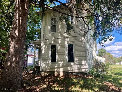 33 E Main St, Greenwich, OH, 44837-1140 | Card Image