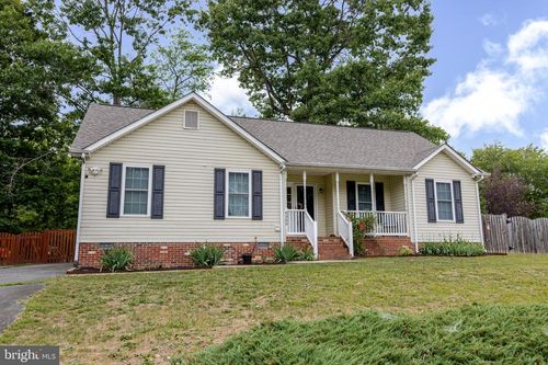6300 Taverneer Ln, SPOTSYLVANIA, VA, 22551-2770 | Card Image
