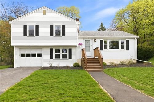 11 Randolph St, Canton, MA, 02021-2324 | Card Image