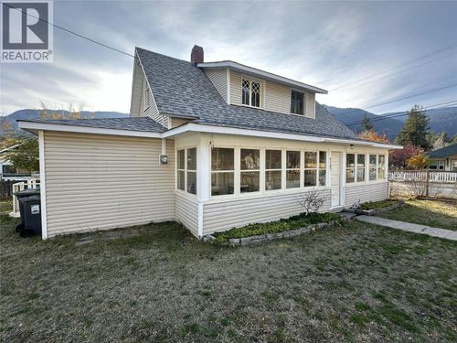 5797 Irene St, Hedley, BC, V0X1K0 | Card Image