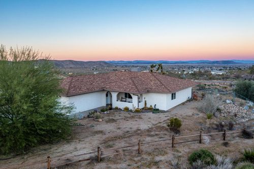 6773 San Angelo Ave, Joshua Tree, CA, 92252 | Card Image