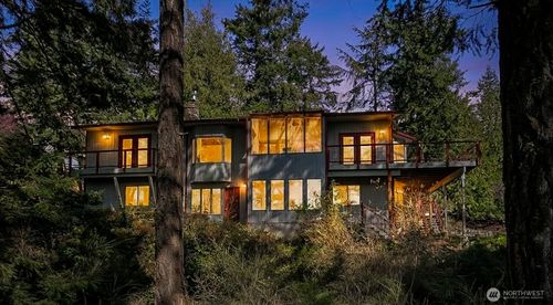 2793 Pondilla Way, Coupeville, WA, 98239-9758 | Card Image