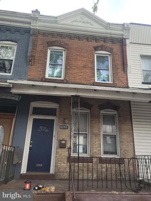4281 Leidy Ave, PHILADELPHIA, PA, 19104-1016 | Card Image