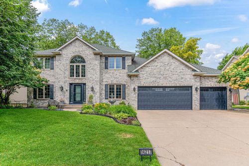 14217 Footbridge Way, Apple Valley, MN, 55124-3331 | Card Image